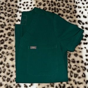 FIGS - Hunter Green Catarina Scrub Top ~Size: XS~